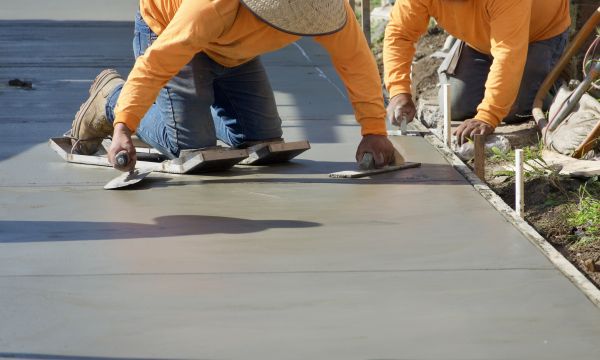 Cost of Concrete Walkway Repair in Lake Zurich