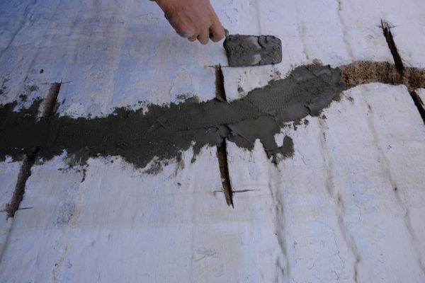 Cost of Concrete Fissure Repair in Lake Zurich
