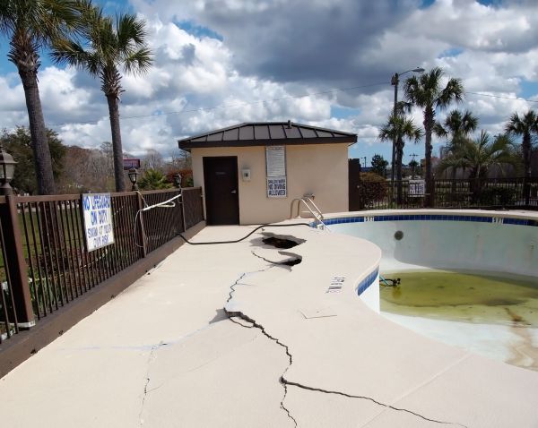 Cost of Cracked Patio Repair in Lake Zurich