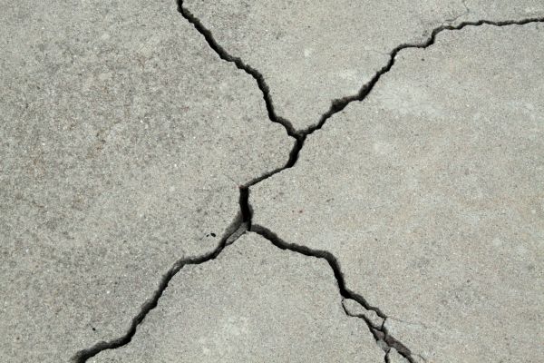 Cost of Cracked Concrete Repair in Lake Zurich