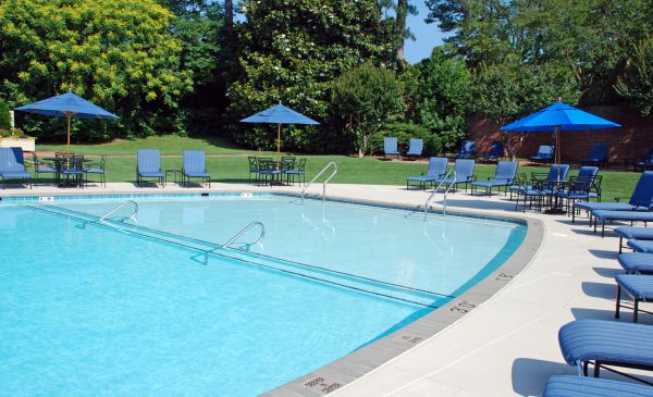 Cost of Pool Slab Repair in Lake Zurich